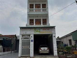 Nhà đẹpgiá tốt chính chủ bán nhanh nhà phố số 20 khu tđc định hòa thành phố thủ dầu một bình dương