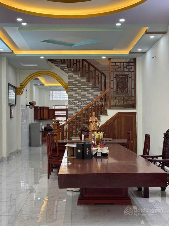 Nhà đẹpgiá tốt chính chủ bán nhanh nhà phố số 20 khu tđc định hòa thành phố thủ dầu một bình dương