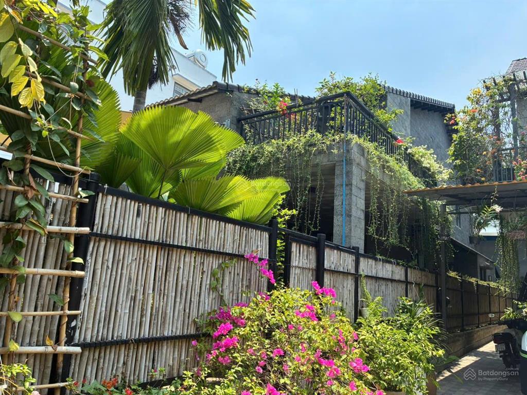 Nhà đẹp, giá tốt, bán nhanh nhà sổ hồng riêng tại thành phố thủ dầu một, bình dương