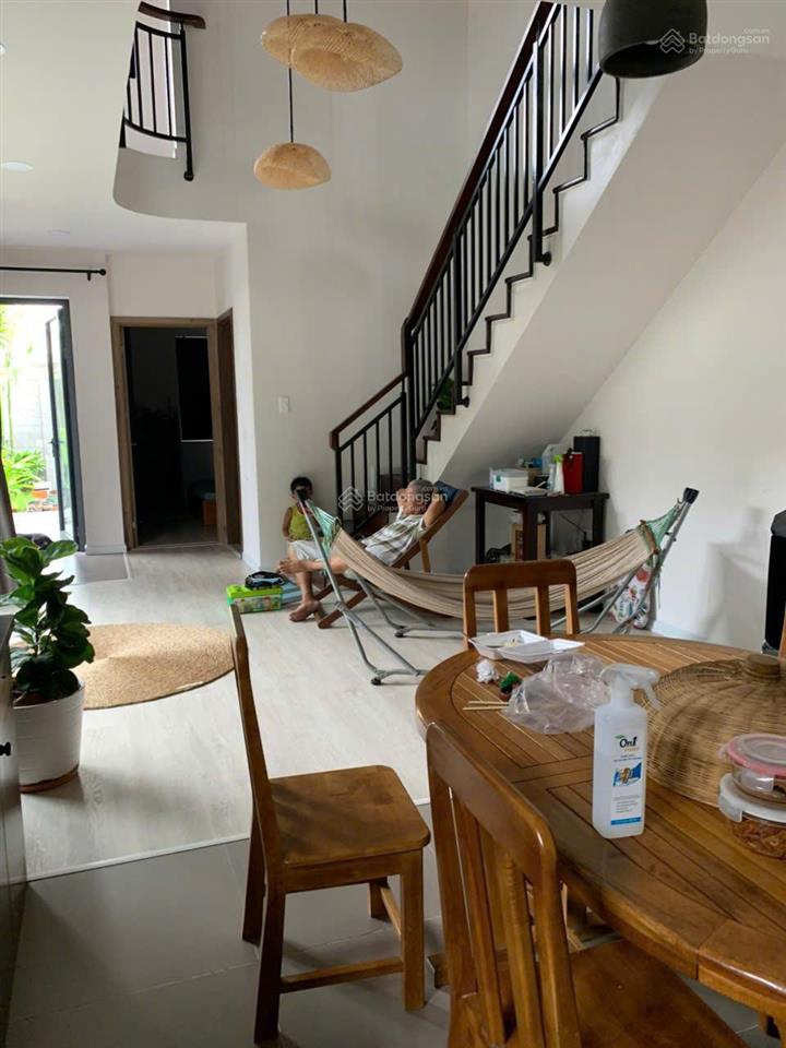 Nhà đẹp, giá tốt, bán nhanh nhà sổ hồng riêng tại thành phố thủ dầu một, bình dương