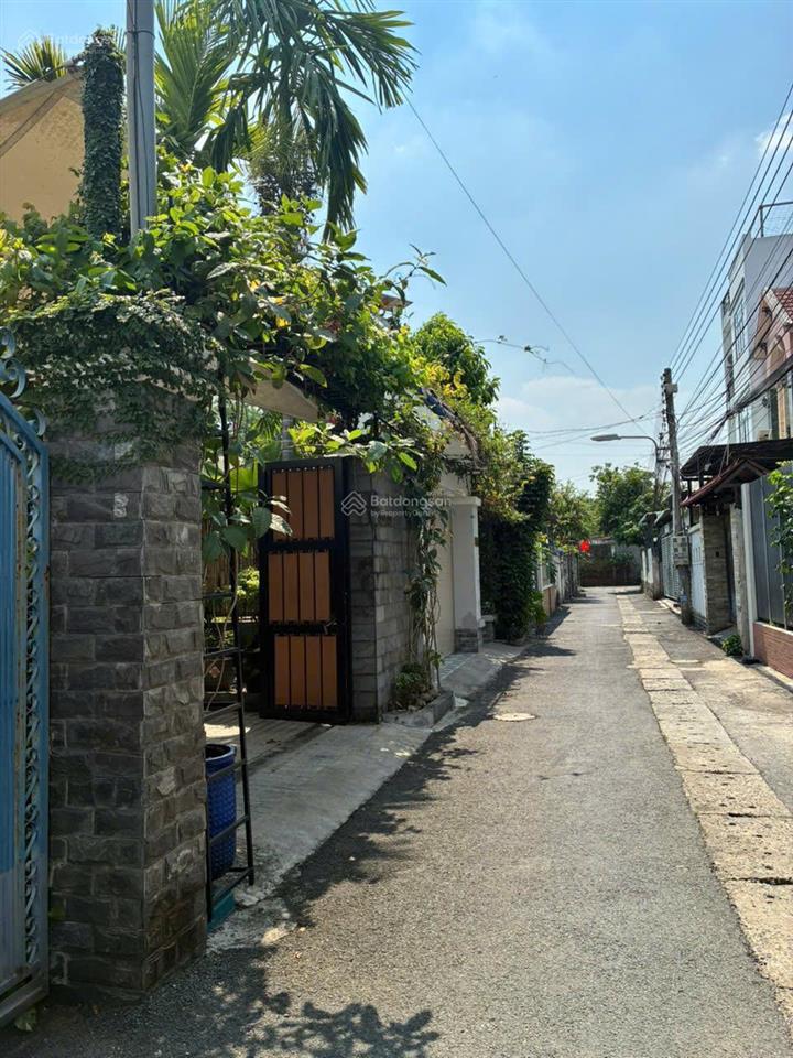 Nhà đẹp, giá tốt, bán nhanh nhà sổ hồng riêng tại thành phố thủ dầu một, bình dương