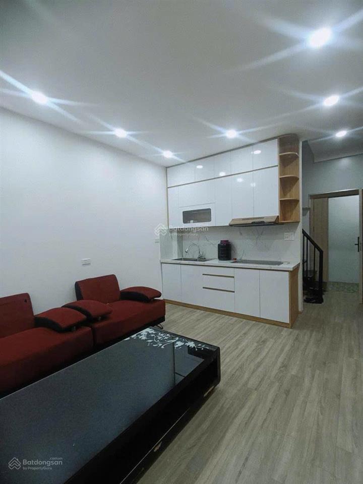 Chính chủ bán nhà đẹp phố yên lạc, trung tâm quận hai bà trưng, hà nội chỉ nhỉnh 4 tỷ