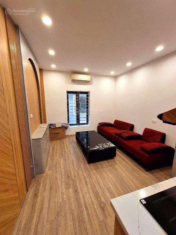 Chính chủ bán nhà đẹp phố yên lạc, trung tâm quận hai bà trưng, hà nội chỉ nhỉnh 4 tỷ