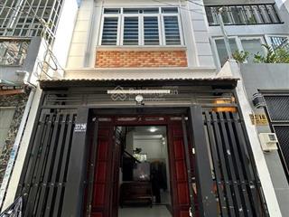 Nhà đẹp  giá tốt  chính chủ cần bán nhanh căn nhà đẹp vị trí tại quận gò vấp, tp hcm