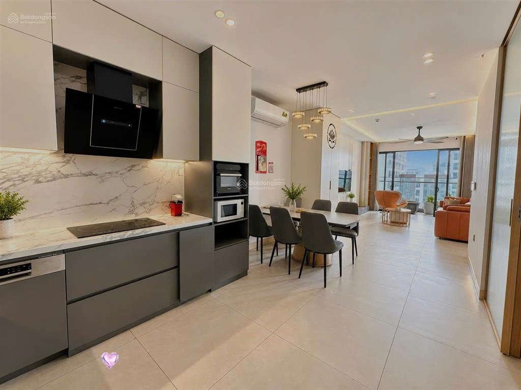 Chính chủ bán trục 06 d1, chuẩn tầng trung view đẹp tòa diamond residence (brg 25 lê văn lương)