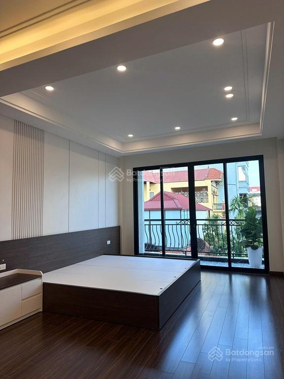 Bán nhà phố nguyễn sơn, bồ đề, long biên, hà nội