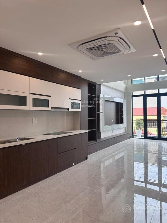 Bán nhà phố nguyễn sơn, bồ đề, long biên, hà nội