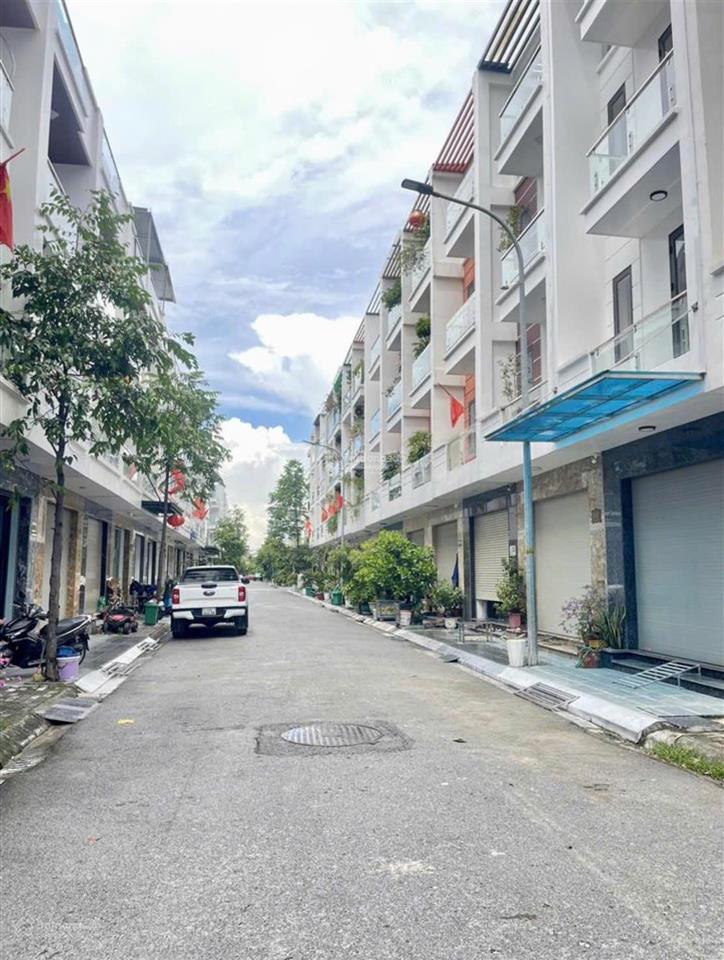 Nhà đẹp giá tốt chính chủ bán nhanh nhà vị trí đẹp khu đô thị him lam quận hồng bàng, tp hải phòng