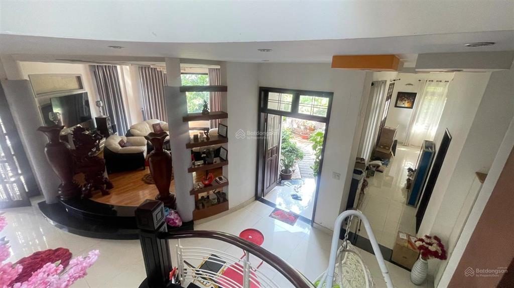 Nhà đẹp  giá tốt  cần bán căn biệt thự góc hai mặt tiền đường số 4, phường phú mỹ, quận 7, tp hcm