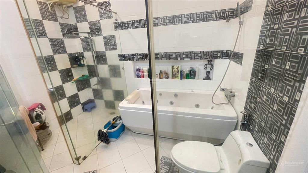 Nhà đẹp  giá tốt  cần bán căn biệt thự góc hai mặt tiền đường số 4, phường phú mỹ, quận 7, tp hcm