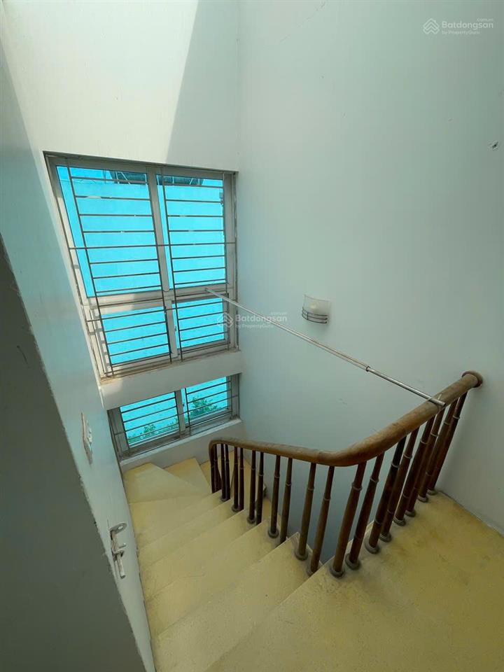 Nhà vị trí đẹp  giá tốt chính chủ bán nhanh căn nhà phố yên lộ, phường yên nghĩa, tp hà nội