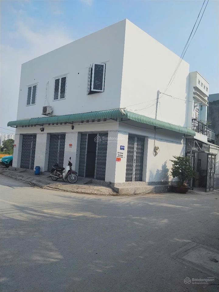 Nhà đẹp  giá tốt  cần bán nhanh căn nhà góc 2 mặt tiền đường nhựa 8m tại quận bình tân, tp hcm