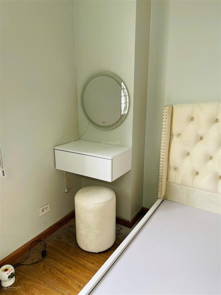 Chính chủ bán căn hộ 84m phường ngọc thụy, quận long biên. sẵn sổ phù hợp gia đình nhu cầu ở thật
