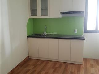 Chính chủ cho thuê căn hộ 2 phòng ngủ giá 6,5 tr tại tứ liên, tây hồ