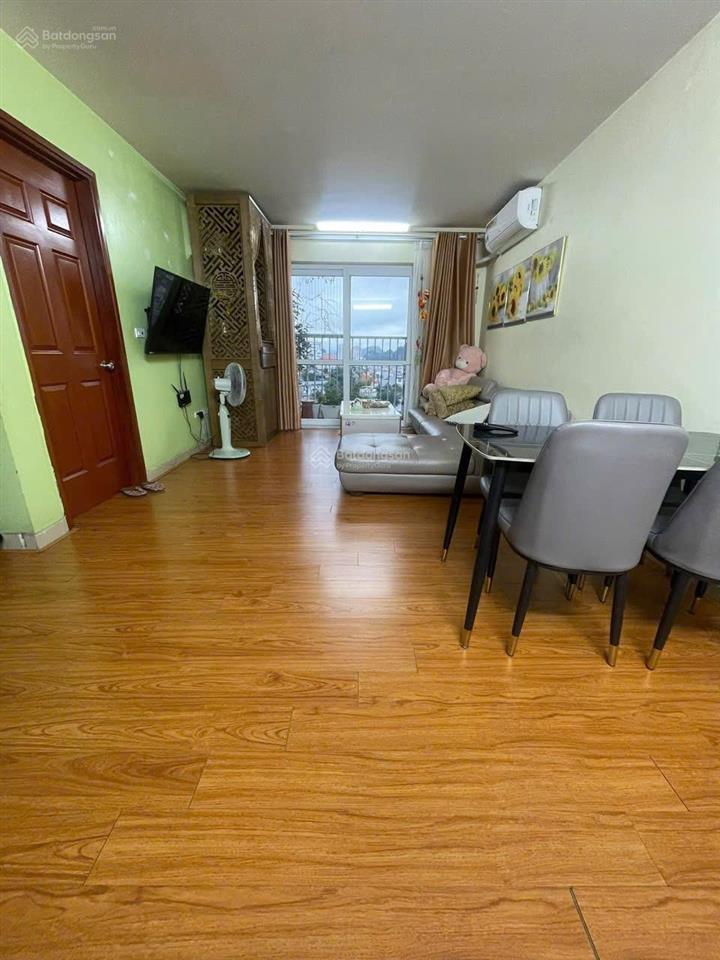 Chính chủ bán căn góc chung cư đồi t5  0962 698 ***