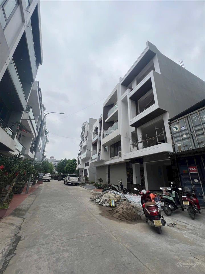 Bán nhà 4 tầng full nộ thất gần cafe muối cao thắng , hạ long  0962 698 ***