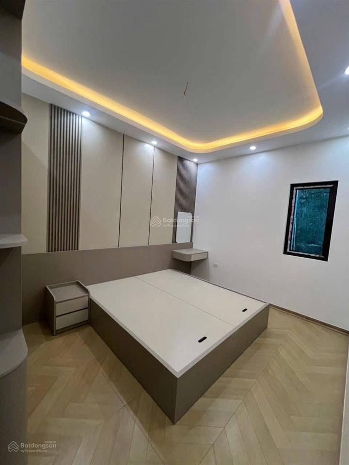 Nhà hà lầm 3 ngủ diện tích siêu to chỉ nhỉnh hơn 2 đồng  0962 698 ***