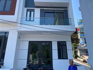 Bán nhà hồng hải căn góc thoáng mát hía nhỉnh hơn 3ty  0962 698 ***