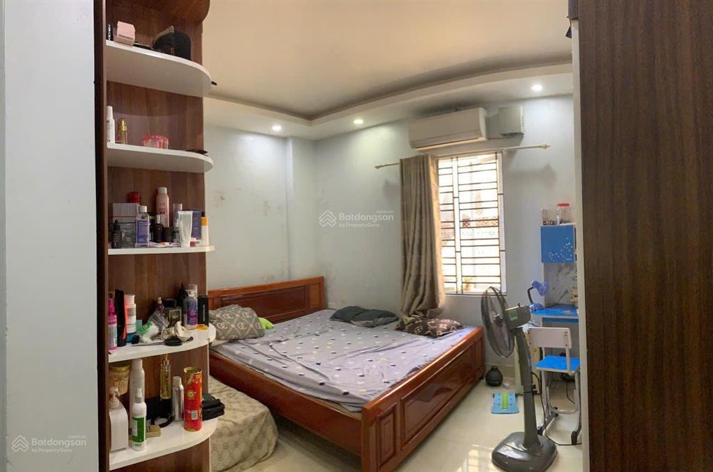 Nhà 3 tầng ngõ 20 cao thắng gia nhỉnh hơn 2ty tí xíu  0962 698 ***