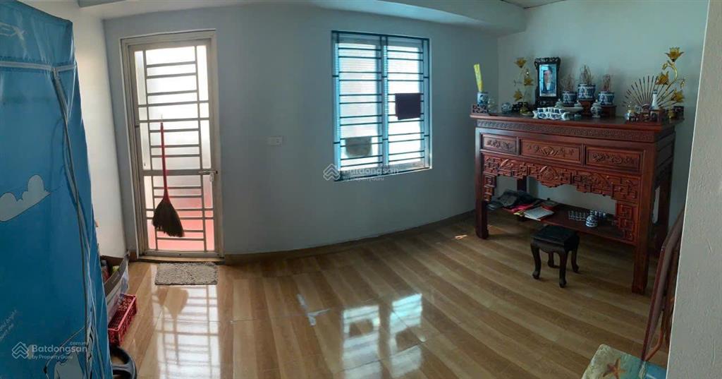 Nhà 3 tầng ngõ 20 cao thắng gia nhỉnh hơn 2ty tí xíu  0962 698 ***