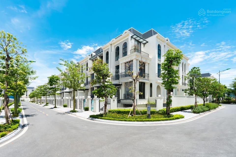 Biệt thự 150m2 5 tầng | lõi ciputra, giá 52 tỷ