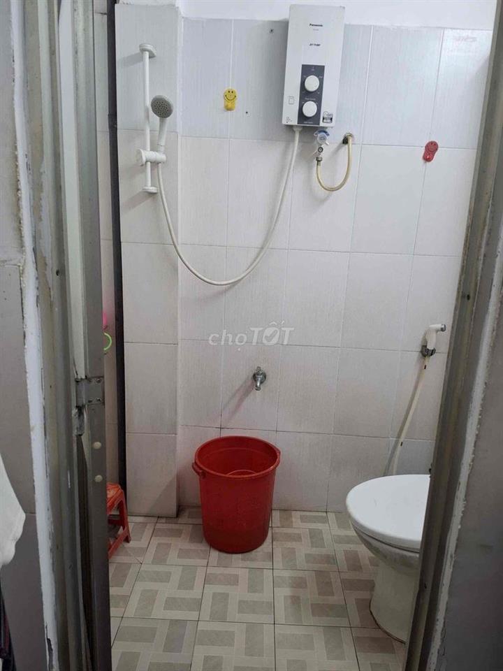 Nhà 2 tầng 45m2 - giá 3,8 tỷ phường mới Phú Thọ Hoà - Khu bàn cờ