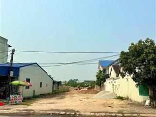 Mặt tiền ql1a  diện tích sử dụng thực 600m