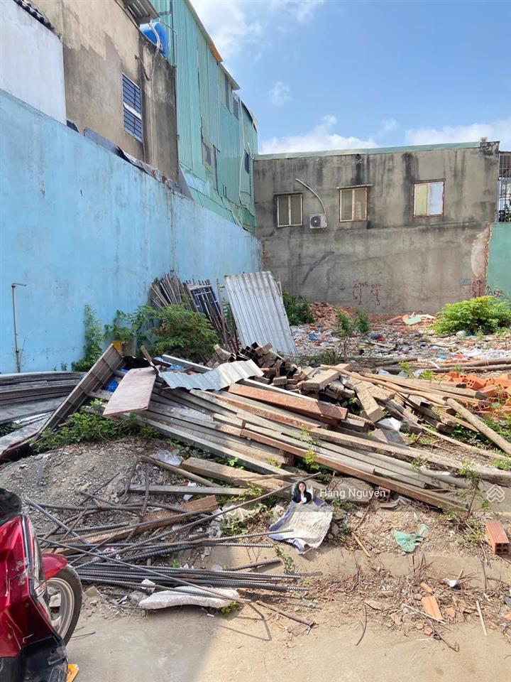 Bùi văn ba  ô tô tận cửa  ở và xây chdv 6 tầng  đồng bộ khép kín  9.5 tỷ