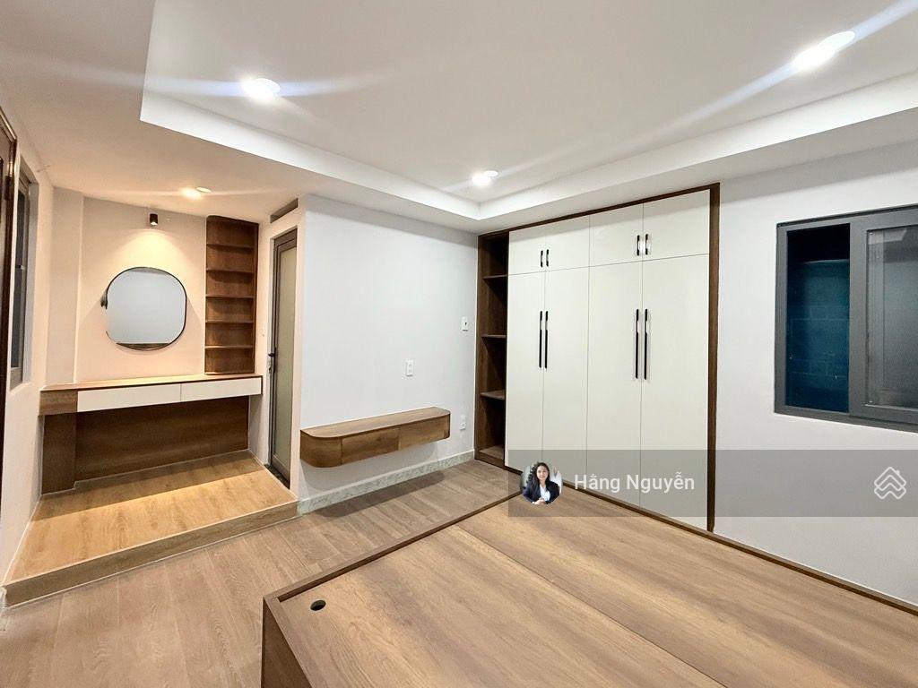 Bán gấp nhà huỳnh tấn phát quận 7 sát phú mỹ hưng 80m2 (4x20m) ô tô ngủ nhà, 6.5 tỷ