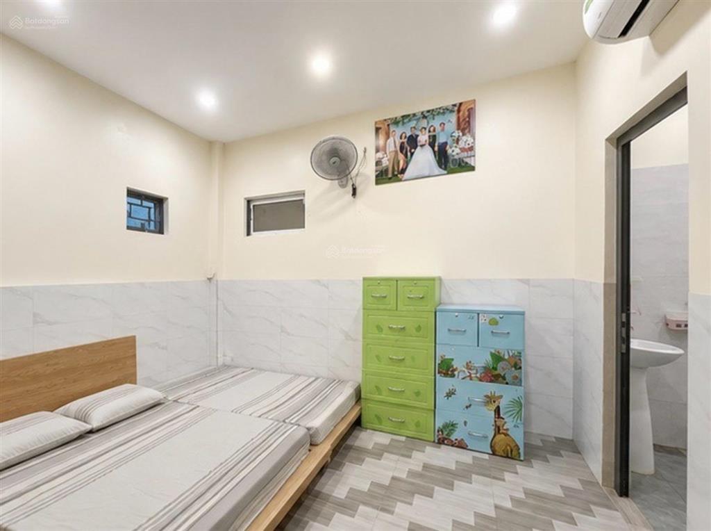 Nhà nát đất vàng q.7 có dòng tiền thuê 118m2 hợp xây chdv gần kcx tân thuận  nhỉnh 6 tỷ