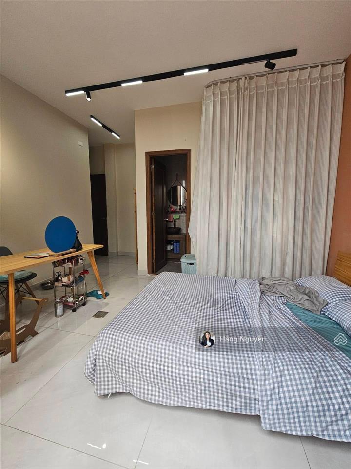 Bán nhà huỳnh tấn phát kế nhà thi đấu q.7  105m2 ngang lớn hợp xây chdv  6,x tỷ