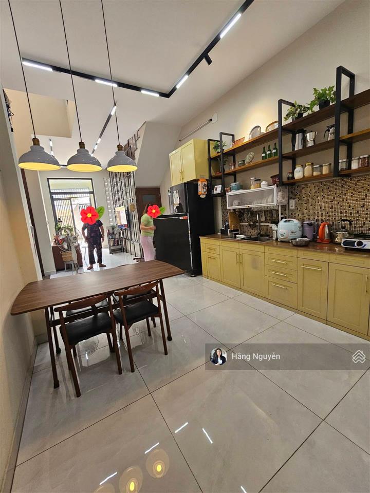 Bán nhà huỳnh tấn phát kế nhà thi đấu q.7  105m2 ngang lớn hợp xây chdv  6,x tỷ