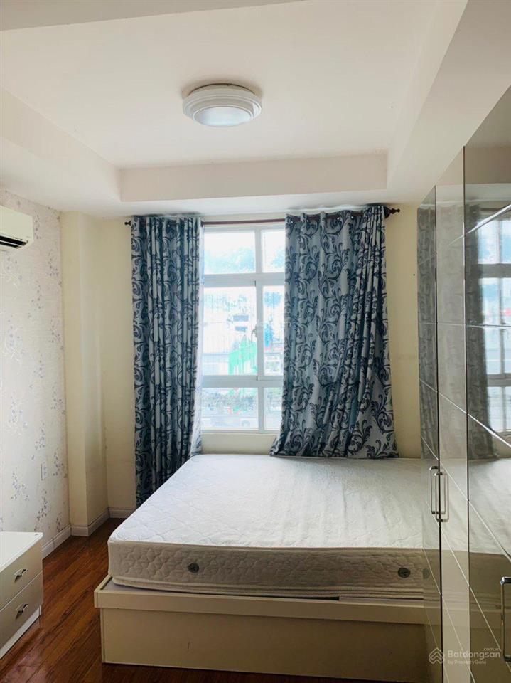 Cho thuê các căn hộ cộng hòa plaza 2 phòng/3 phòng /gần sân bay / tel 0906,887.586 quân