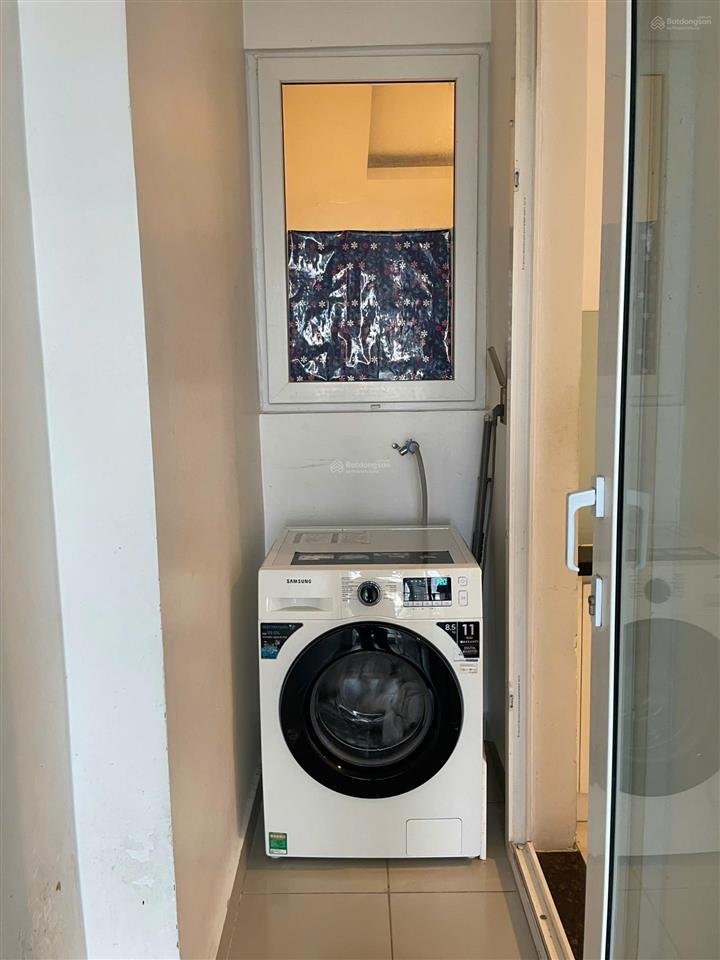 Chuyên cho thuê các căn hộ sky center phổ quang 75m² 2 phòng ngủ/2wc   0906 887 *** quân