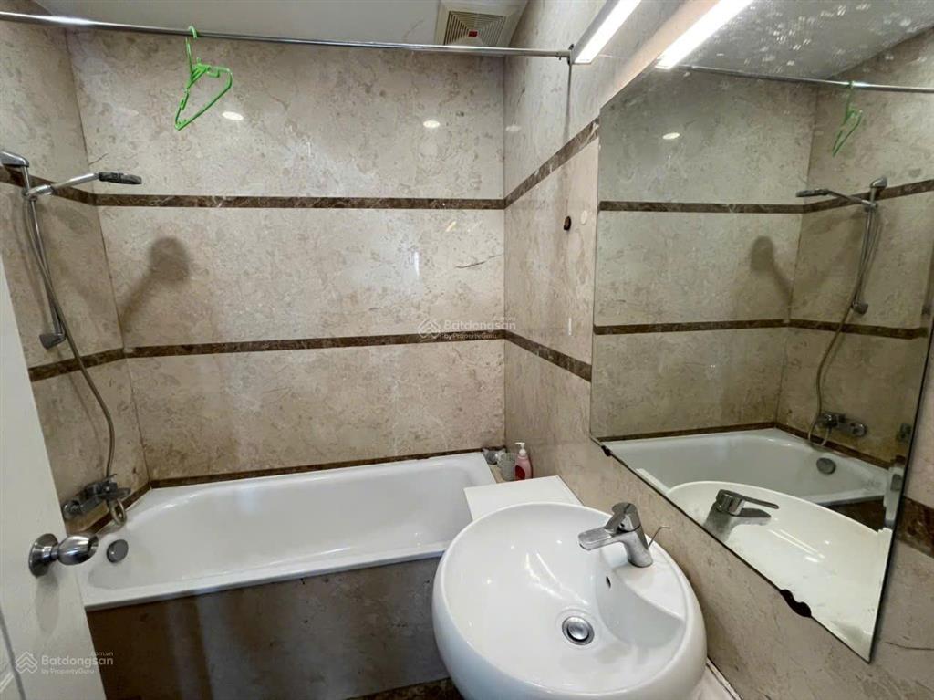 Chuyên cho thuê chung cư sunny plaza gần sân bay 98m2 3pn=17tr/ tel 0906,887.586