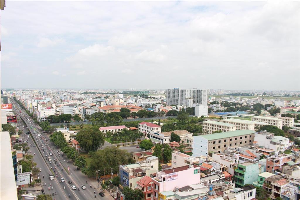 Cho thuê chung cư cộng hòa plaza  3 phòng ngủ 100m2 giá rẻ 14 triệu/tháng.