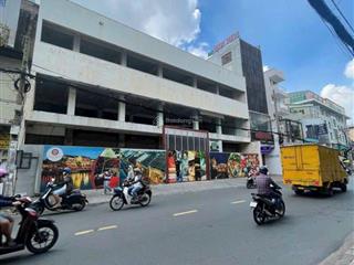 Bán tòa nhà góc 2mt đường 3 tháng 2  15 x 33m  hầm + 3 lầu  hđt 500 triệu/tháng  giá 140 tỷ