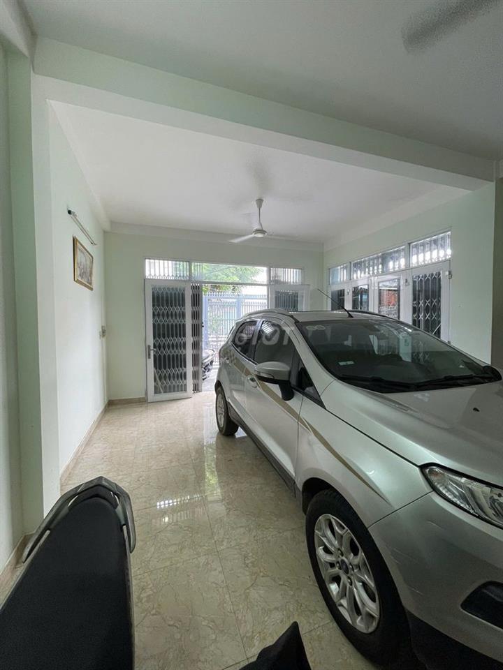 Cho thuê nhà HXH 10m Hồ Ngọc Lãm, 5x20, 3 lầu, 4 phòng lớn