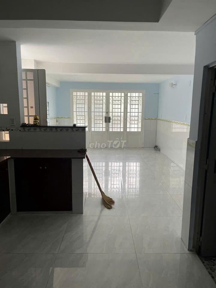 Cho thuê nhà HXT KDC Nam Hùng Vương, 4x10m, 3.5 tấm, 8.5 triệu!