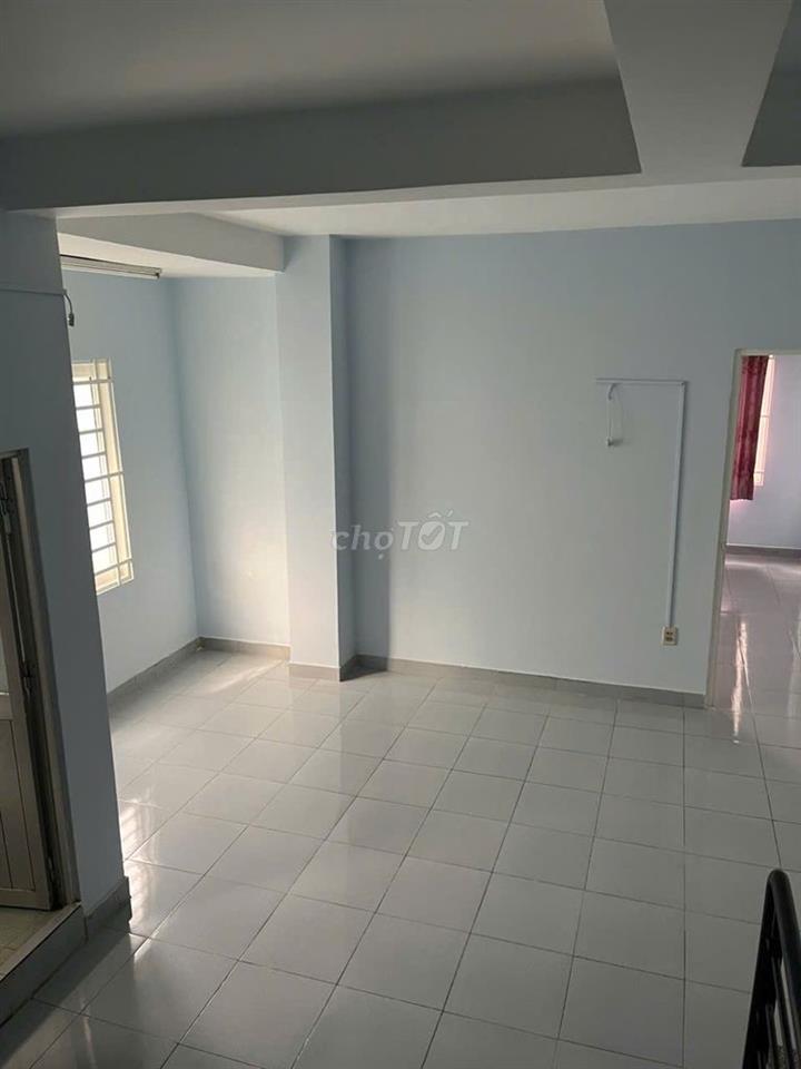 Cho thuê nhà HXT KDC Nam Hùng Vương, 4x10m, 3.5 tấm, 8.5 triệu!