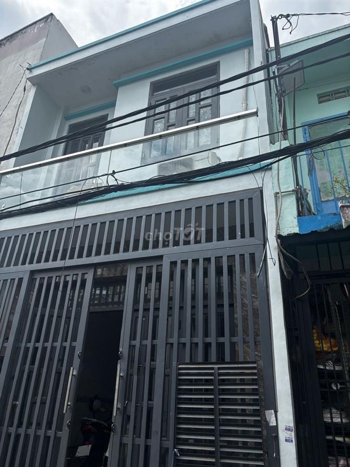 Cho thuê nhà hẻm 3m An Dương Vương, 4x8m, 1 lầu, giá 6.5 triệu!
