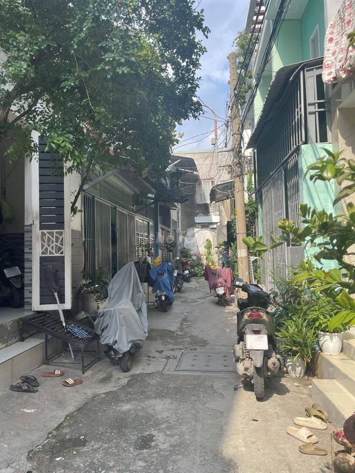 Cho thuê nhà hẻm 3m An Dương Vương, 4x8m, 1 lầu, giá 6.5 triệu!