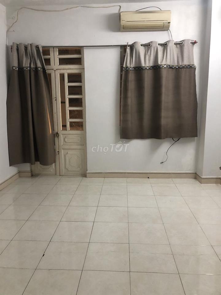 Cho thuê nhà hẻm 3m Hậu Giang, 4mx6m, 1 lầu giá 6.5tr!