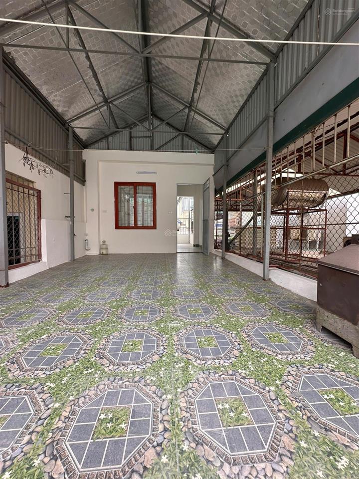 Cấn bán nhá 40m2 nhá xây 5 tầng phố an dương tây hồ