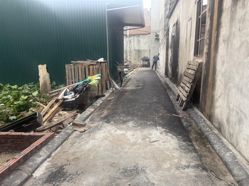 Chính chủ bán đất rả nhất khu vực 60m gần hồ gần nhà văn hoá xóm thượng  cổ loa  đông anh