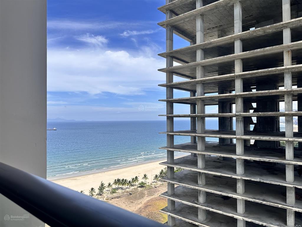 Căn 3pn đập thông hiếm có, tầng cao view biển, view sông hàn, trục góc đẹp tòa