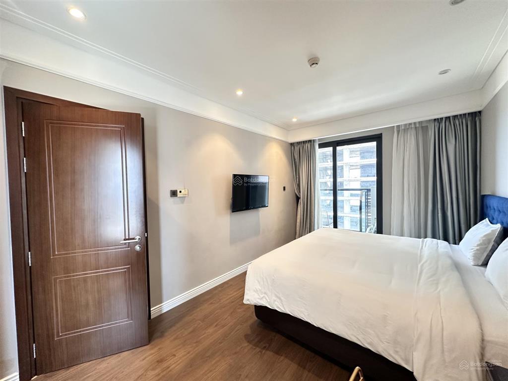 Căn 3pn đập thông hiếm có của tòa altara, 140m2, 2 ban công view biển+view pháo hoa, tầng cao