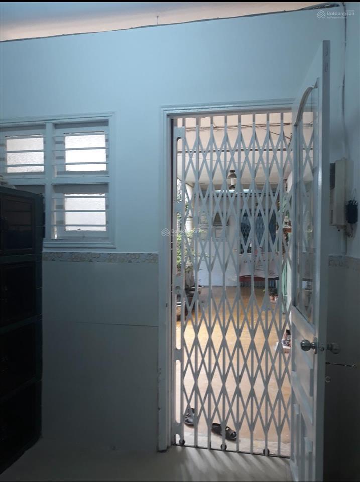 Bán gấp căn góc 2pn chung cư tống văn trân q11, 50m2, view đầm sen, giá rẻ 1.5 tỷ