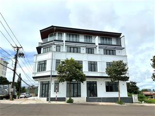 Cho thuê tòa nhà góc 2 mặt tiền  khu dự án bossco lý nam đế  pleiku  gia lai