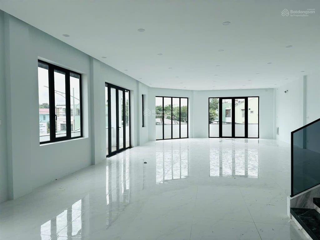 Cho thuê căn góc  khu dự án bossco lý nam đế  pleiku  gia lai